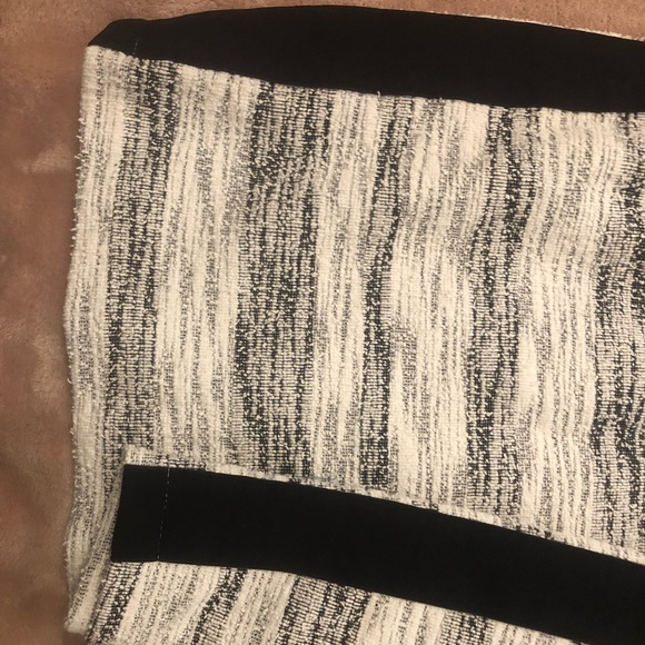 NWT DYNAMITE DRESS - Picture 3 of 4